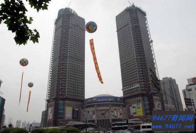 港汇跳楼事件